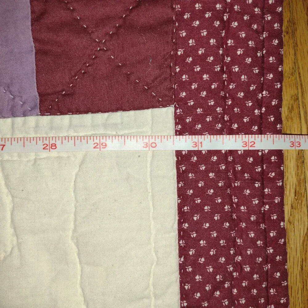 New hand made hand made beautiful lap quilt, wall hanging or baby quilt
